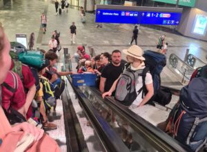 Hauptbahnhof Wien Rolltreppe